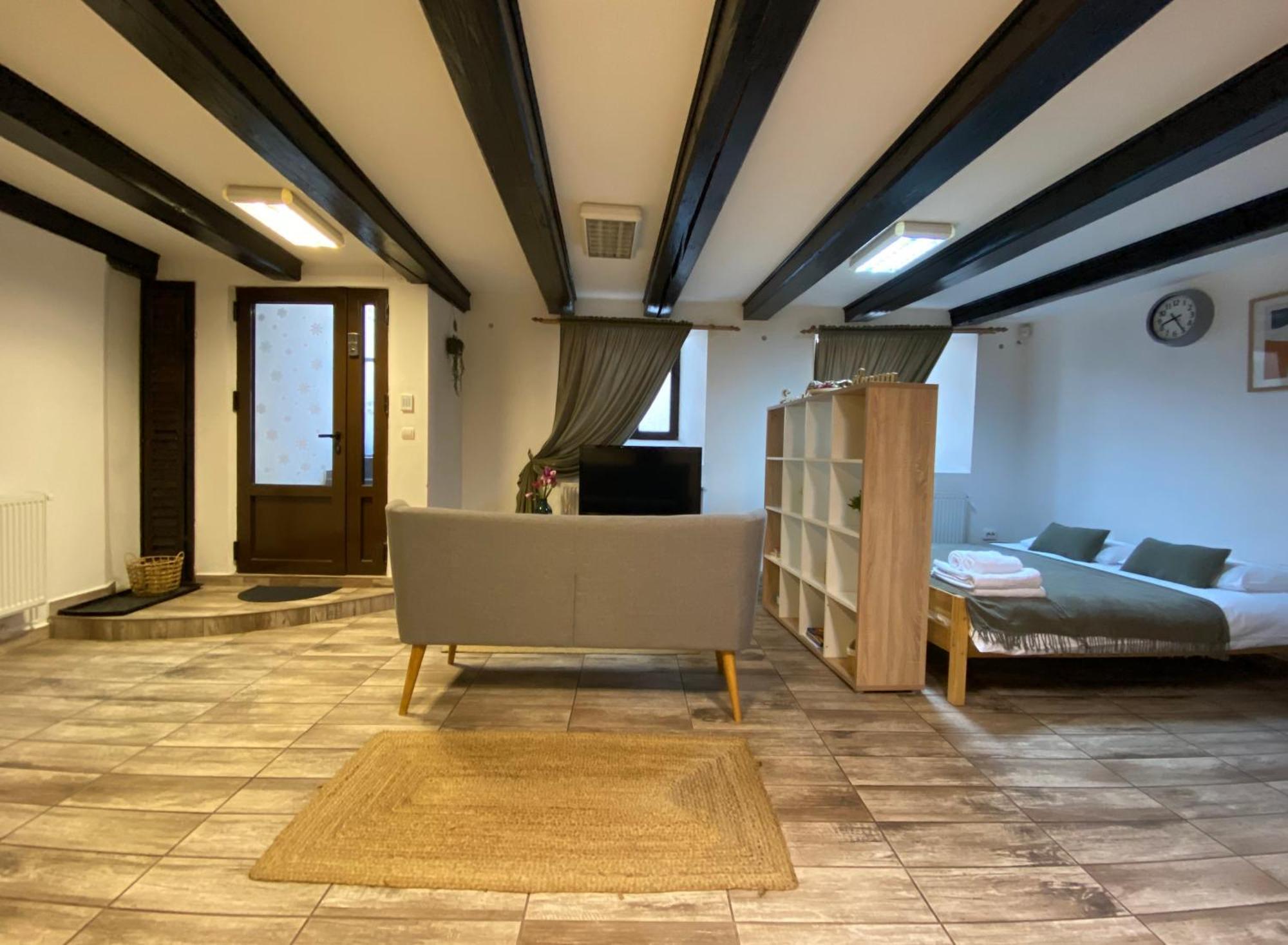 Piata Sfatului Brassai Plus - Annastasia'S Studio 브라쇼브 외부 사진